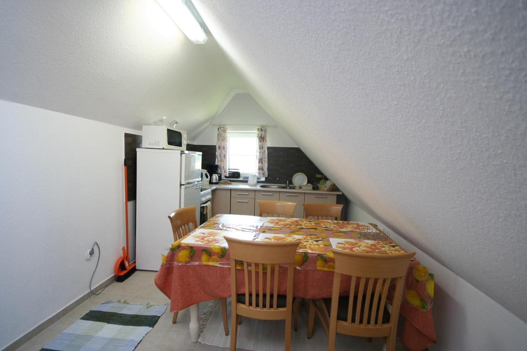 Dworek Leba I Domki Ranczo Itrich Habitación foto